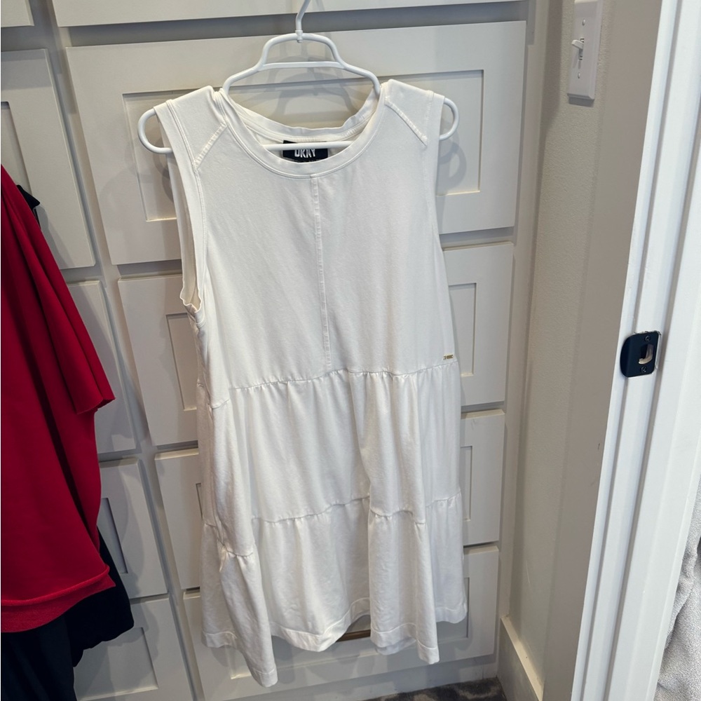 DKNY White Top